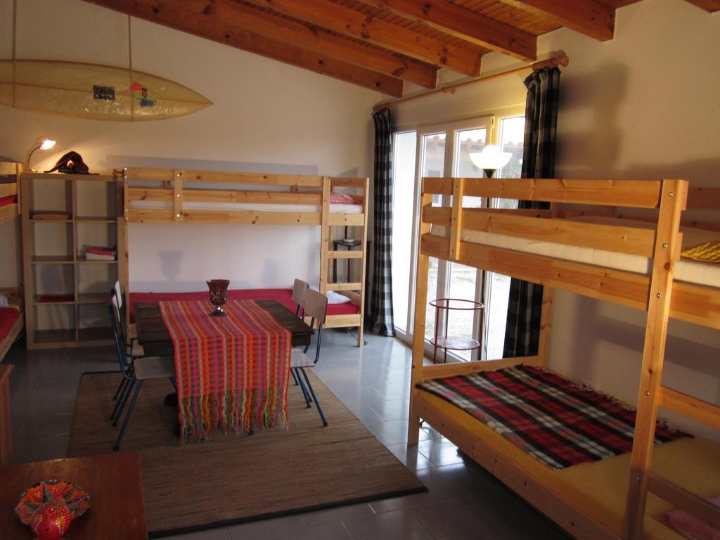 Da Silva Surfcamp Hostel Арея Бранка Екстериор снимка